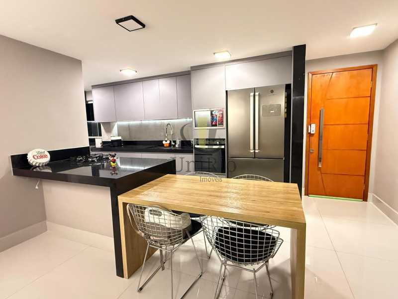 d581ef48-fd25-4557-8084-203a59 - 6