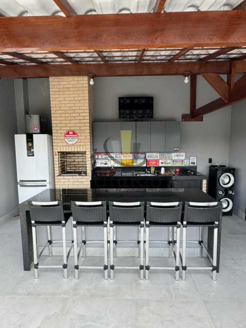 39fb6610-0858-450e-b39b-cdbfaf - 18