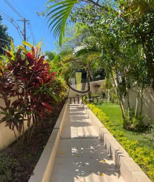 4710_G1725907944 - 29