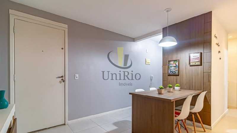 d54fd6c3-1bd2-4b7f-bef7-90f198 - 9