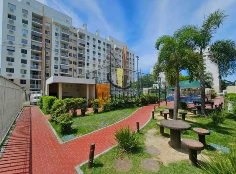 6650_G1765111247 - 17