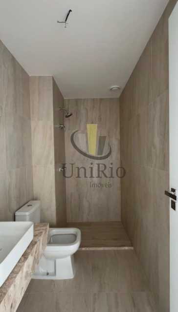 24dce53f965a6946whatsappimage2 - 6