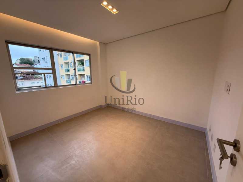 f5a11b32-72b0-4df3-90e7-ada9aa - 12