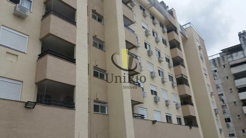 1048_G1539019500 - 10