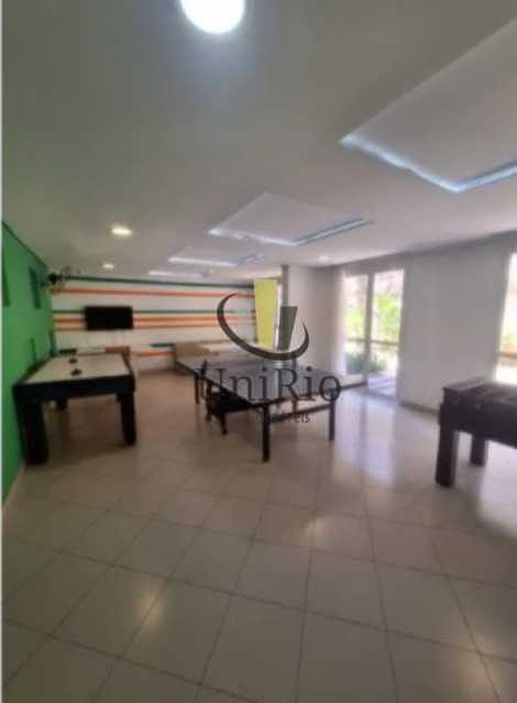 5715_G1744722982 - 19