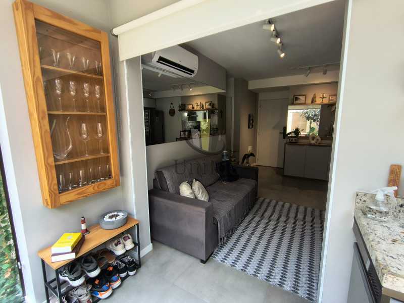 214f9389-4d1a-4509-9dfc-d2e6b9 - 2