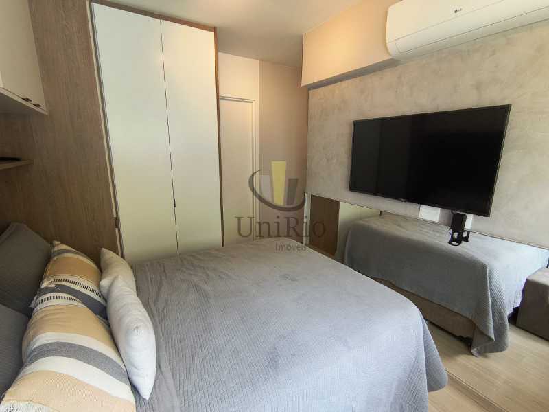 6bb89d65-99b3-48a6-b0ad-7bd0c5 - 6