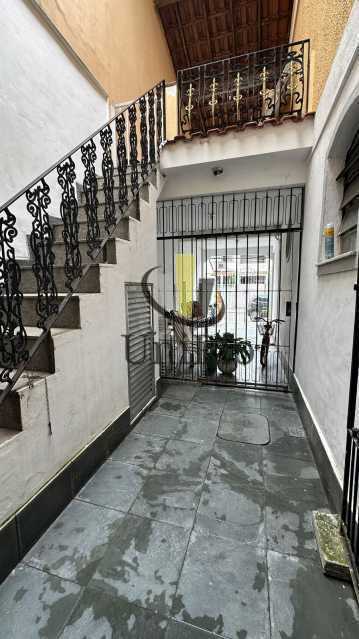 3980_G1710422541 - 16