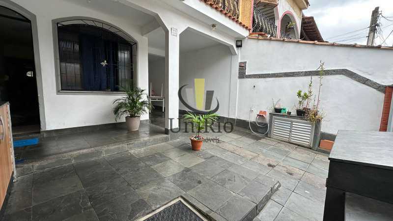 3980_G1710422580 - 27