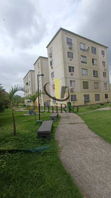 6587_G1763389785 - 17