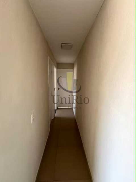 317d6f40-bcf9-4fe2-bb02-712143 - 5