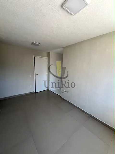 a0b06efb-9167-4cd4-8c26-9681b3 - 3