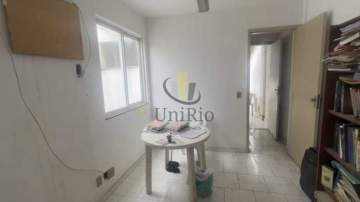 Ótima localização - Casa em Condomínio 3 quartos à venda Curicica, Rio de Janeiro - R$ 260.000 - FRCN30251