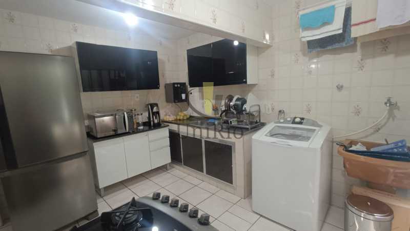 bda06fba-b720-4e39-b219-a8ad84 - 13