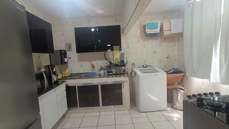 0b089633-4039-478c-b25d-02602f - 17