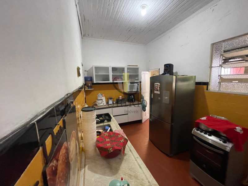 935bc274-c17d-49b4-b4a2-f8d4be - 18