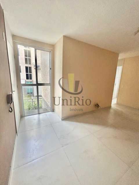 25790c6d-d4f7-4aba-8b59-3f8b03 - 6