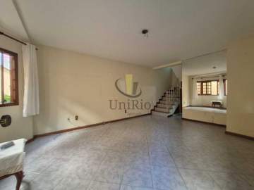 Ótima localização - Casa em Condomínio à venda Rua Potiguara, Freguesia (Jacarepaguá), Rio de Janeiro - R$ 590.000 - FRCN30253