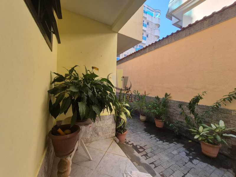 00cc3739-77be-4147-8b7c-bbedd5 - 5