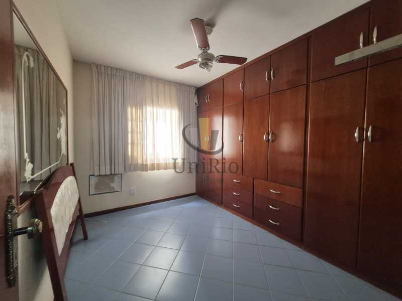 7dc58b2c-a002-4153-8893-8b21e8 - 13