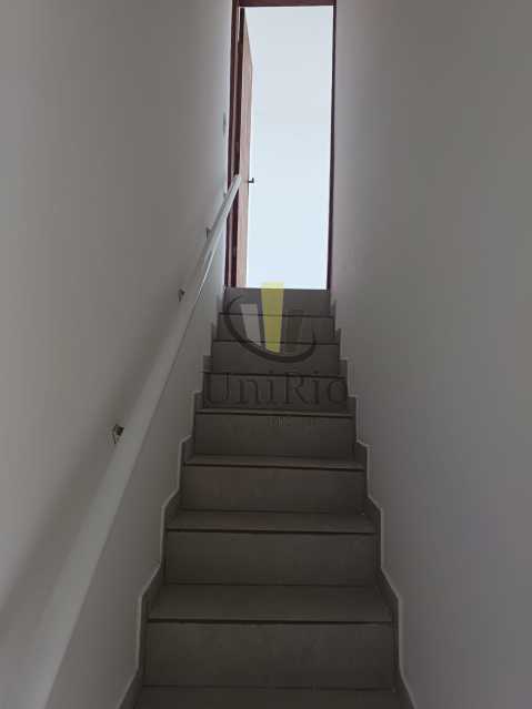 1000977808 - 10