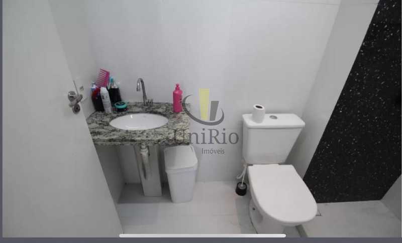 9588cda5-faf6-4686-88f7-4826ac - 21