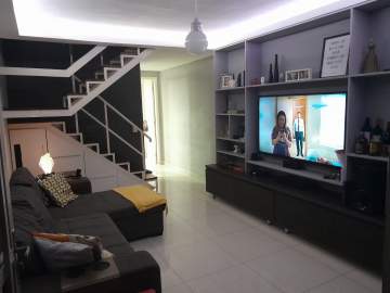 Casa em Condomínio à venda Estrada do Rio Grande, Taquara, Rio de Janeiro - R$ 570.000 - FRCN20142