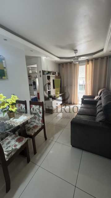 Apartamento à venda Estrada da Soca, Taquara, Rio de Janeiro - R$ 270.000 - FRAP23036