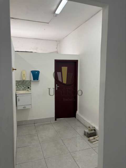 1001298480 - 4