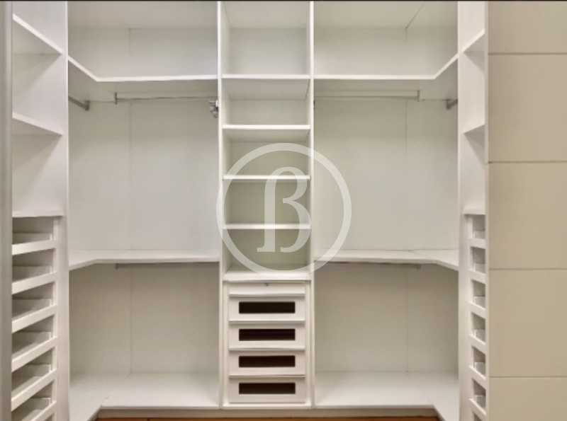 CLOSET - 14