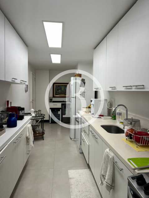 COZINHA OUTRO ÂNGULO - 19