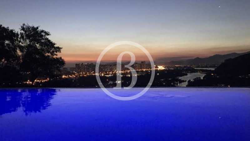 PISCINA DE BORDA INFINITA - 7