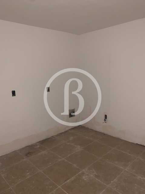 SALA - 1