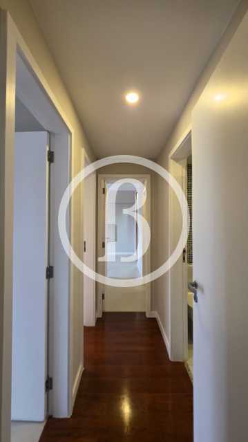 Conheça CORREDOR do imóvel - Apartamento 3 quartos à venda Barra da Tijuca, Rio de Janeiro - R$ 2.800.000 - BFAP30403 - 8 CORREDOR - 8