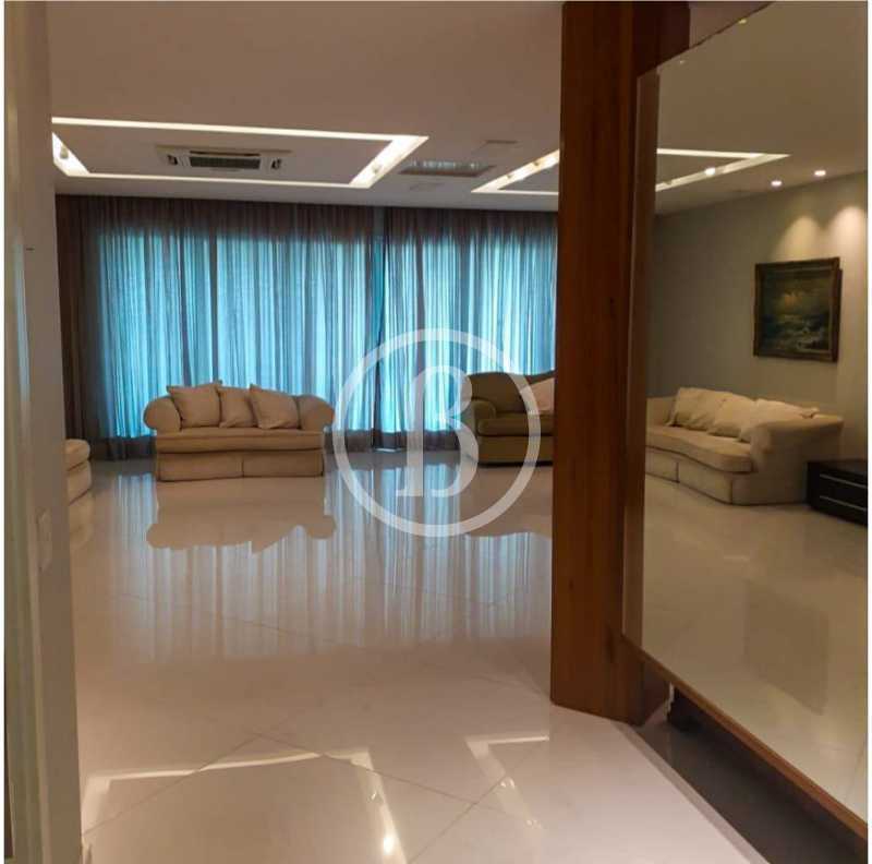 SALA - 2