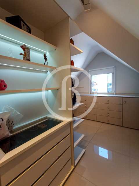 CLOSET DA SUÍTE MÁSTER - 20