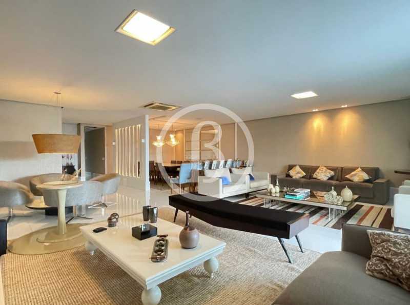 SALA - 4