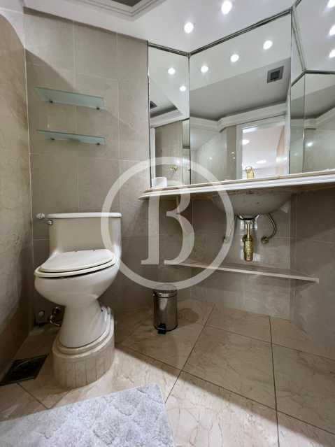 BANHEIRO - 16