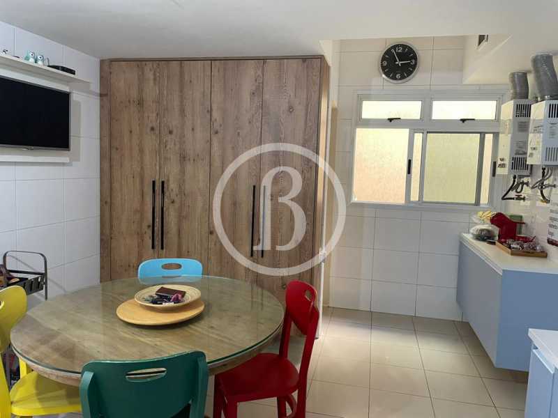 COZINHA OUTRO ÂNGULO - 25