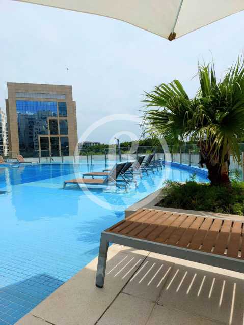 PISCINA CONDOMÍNIO - 21