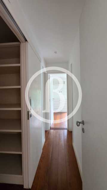 Conheça CORREDOR do imóvel - Apartamento 2 quartos à venda Barra da Tijuca, Rio de Janeiro - R$ 1.000.000 - BFAP20430 - 11 CORREDOR - 11