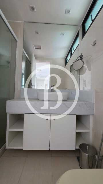 Conheça BANHEIRO do imóvel - Apartamento 2 quartos à venda Barra da Tijuca, Rio de Janeiro - R$ 1.000.000 - BFAP20430 - 17 BANHEIRO - 17