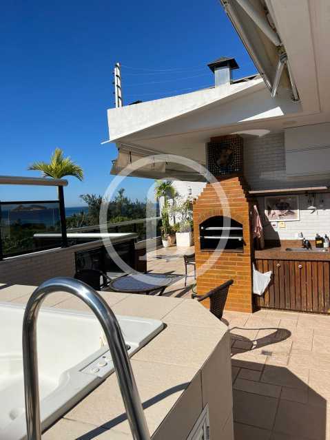 TERRAÇO OUTRO ÂNGULO - 27