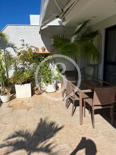 TERRAÇO OUTRO ÂNGULO - 25