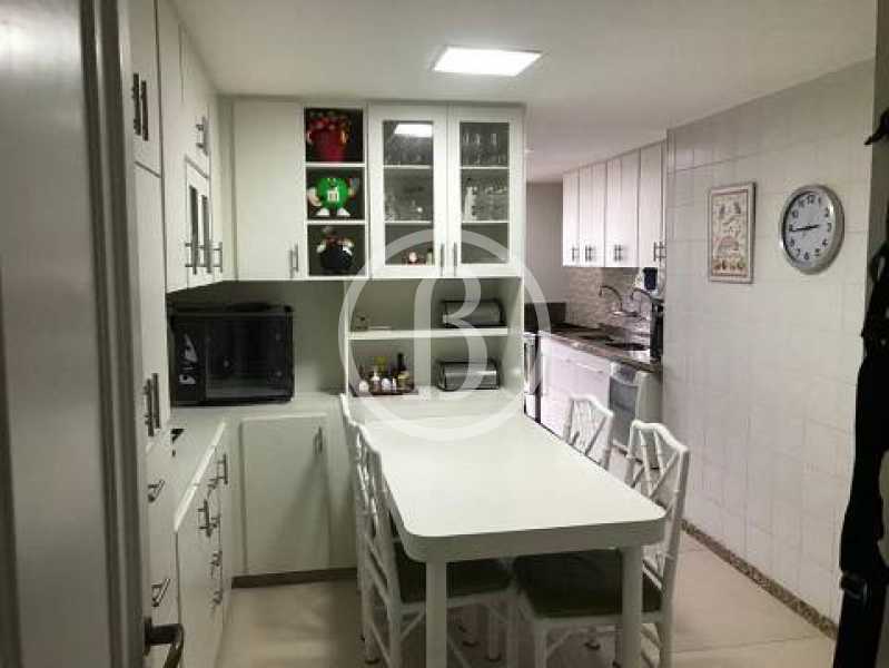 COZINHA OUTRO ÂNGULO - 14