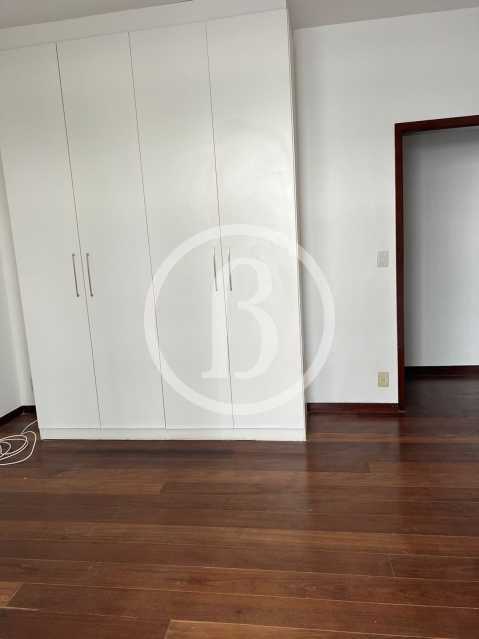 2° QUARTO OUTRO ÂNGULO - 11