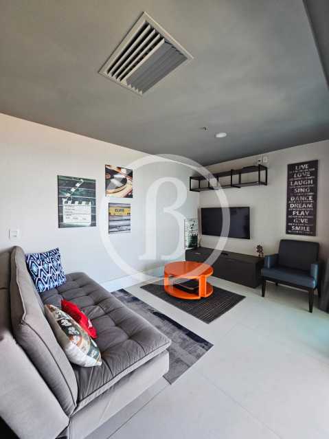 SALA - 7