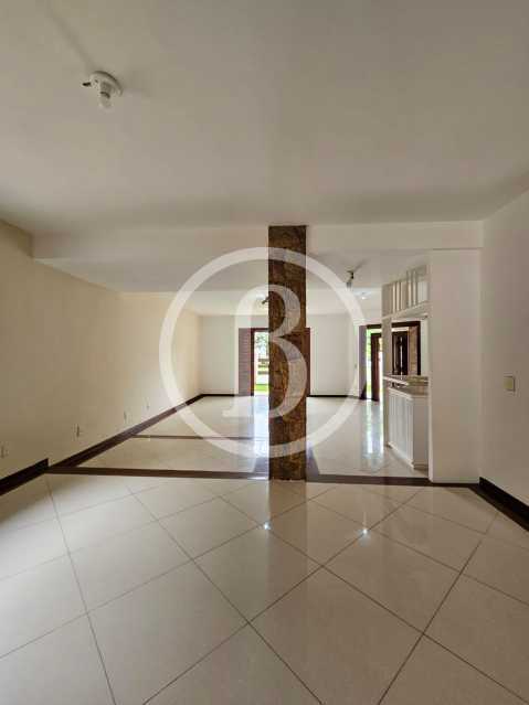 SALA OUTRO ÃNGULO - 11