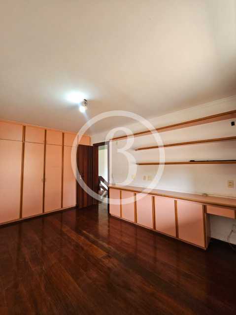 3 QUARTO - 18