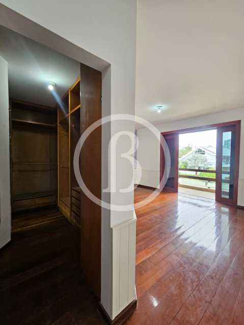 SUITE - 13